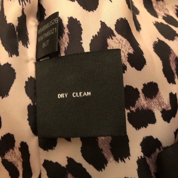 Black Rivet trench - Picture 5 of 8